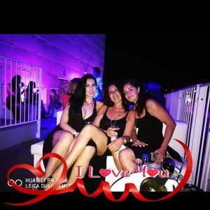 Meet your Posher, Claudia